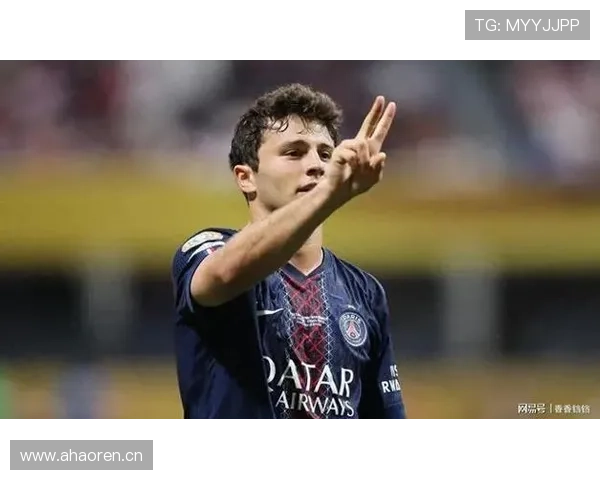 内维斯与罗德里：控场后腰的战术角色及体系适配分析