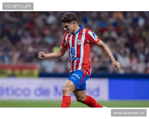 阿尔瓦雷斯 vs 伊萨克：技术型前锋的不同发展路径