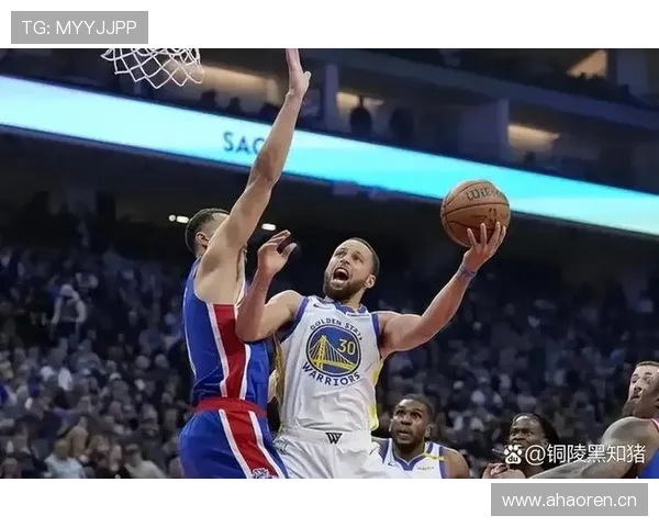 库里挡拆拉开空间，比上季三分更高效