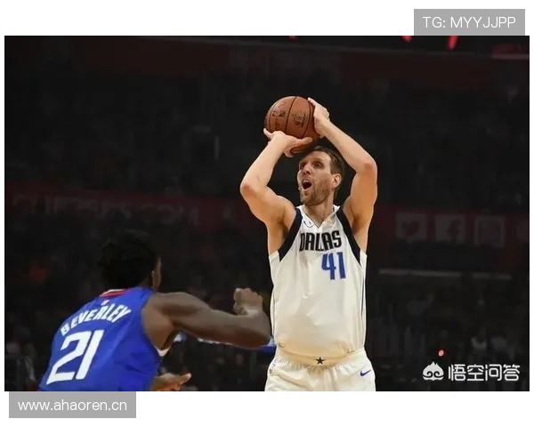 诺维茨基高效三分与挡拆威胁拉开防守差距